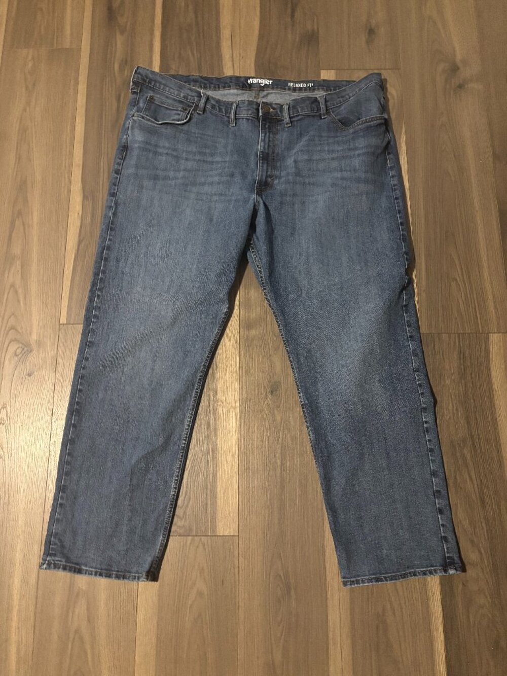 Wrangler Men's Relaxed Fit Blue Denim Jeans ~ 48X32